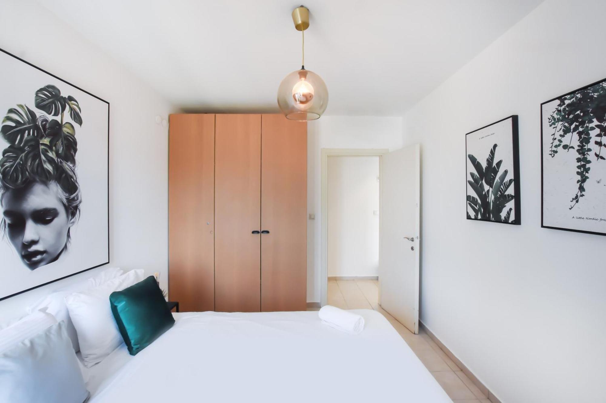 Peaceful 2Br In Noga By Holyguest Apartment Tel Aviv Exterior photo